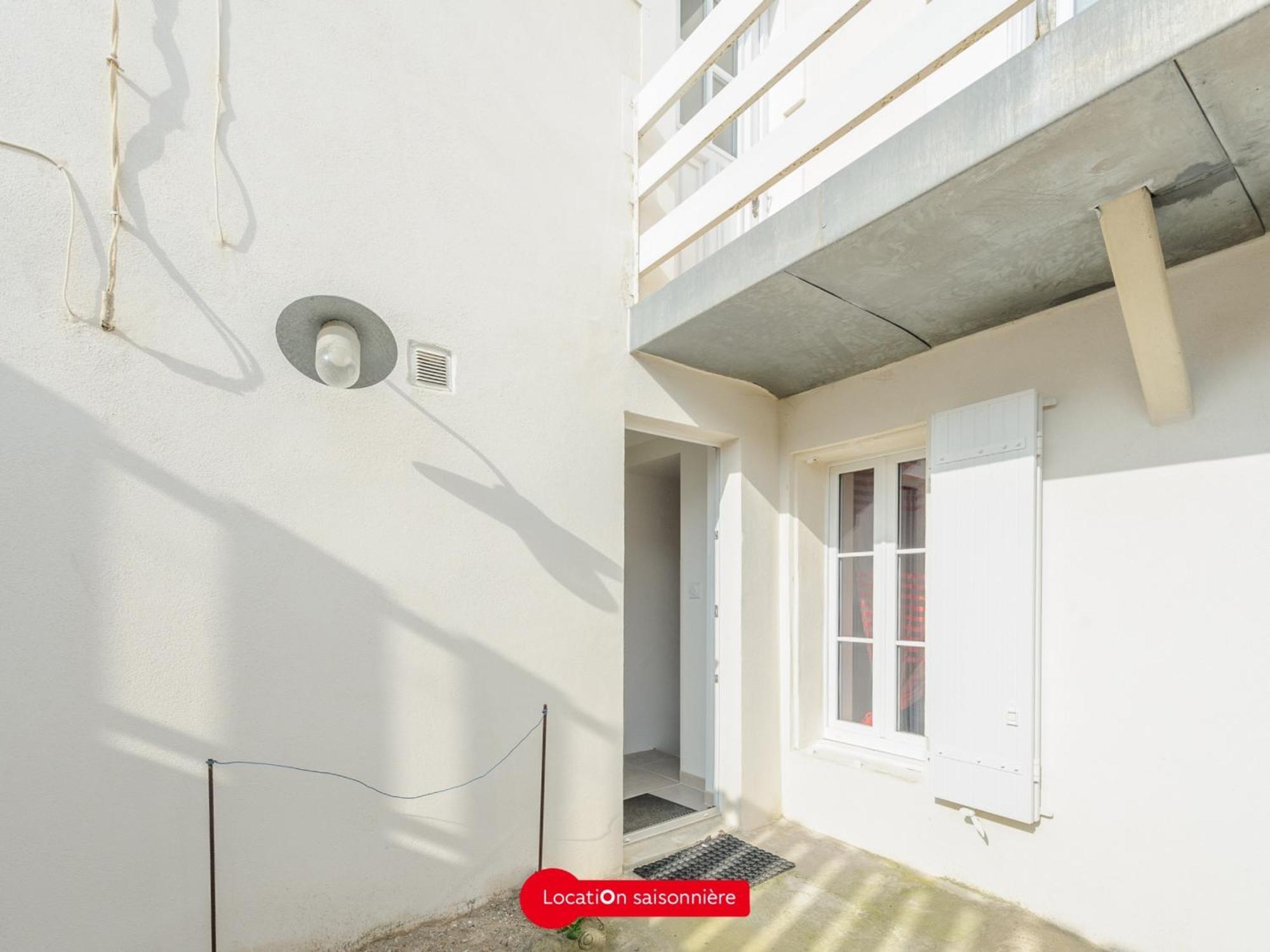 Appartement T2 A 50M De La Plage Avec Cour, Wifi Et Equipements Bebe - 4 Pers, Chatelaillon-Plage - Fr-1-535-17 ภายนอก รูปภาพ